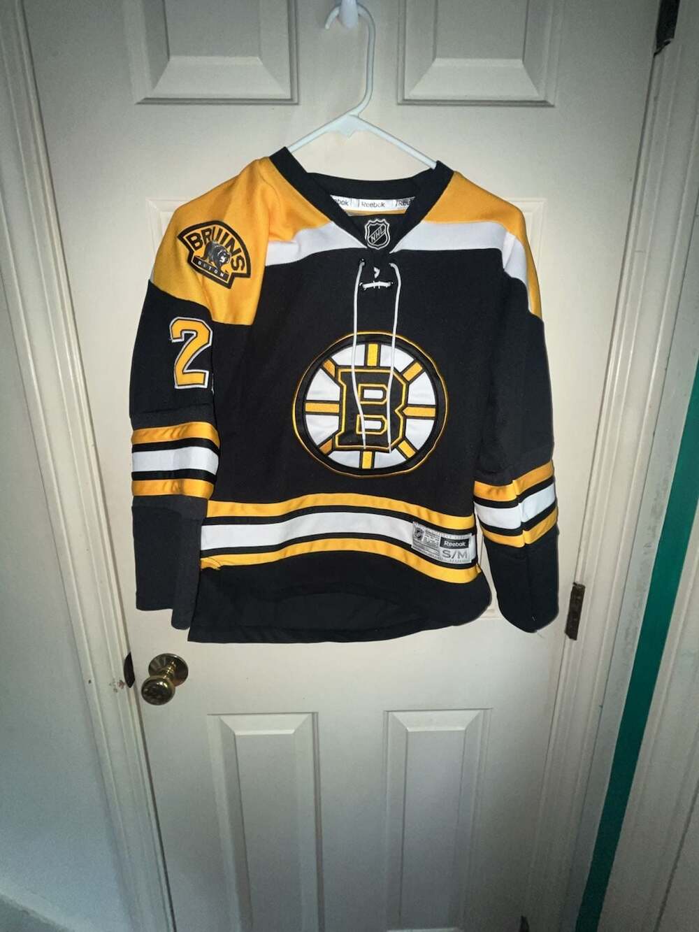 Reebok Boston Bruins Eriksson Jersey Youth Size S/M Black